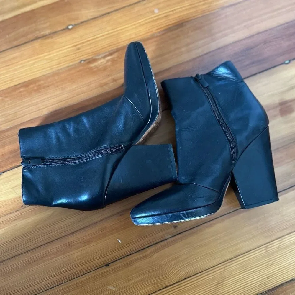 Vince Luisa High Heel Ankle Boots Black Leather Size 8